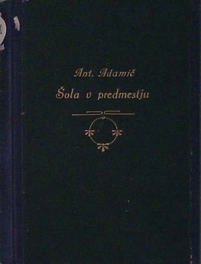 Šola v predmestju