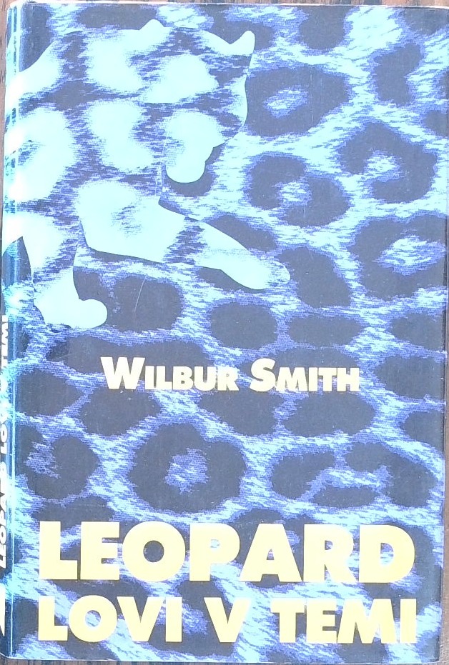 Leopard lovi v temi 2